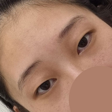 제 눈으로 자리 잡았고 붓기도 다 빠진 상태 인 것 같아요! 화장할때 만족감이 제일 큽니다~