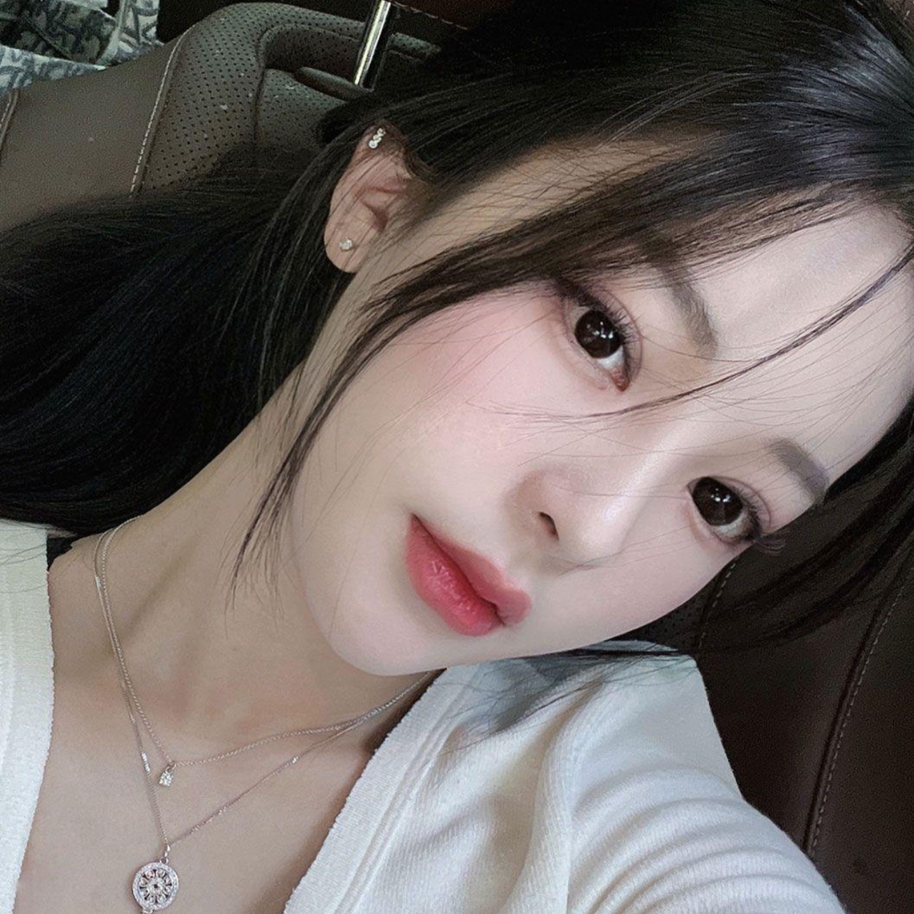 Mình nghĩ rằng mình đã thành công với vẻ đẹp phù hợp với khuôn mặt của mình