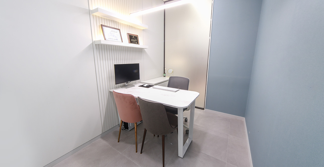 Uverse Plastic Surgery Clinic - Ảnh 12