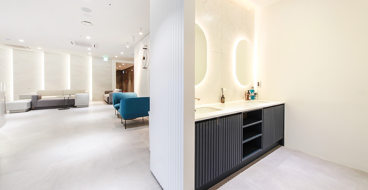 Uverse Plastic Surgery Clinic - Ảnh 5